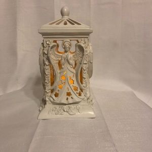 Angel flameless candle 4 sided lantern